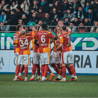 Galatasaray 3 puanı 3 golle aldı!