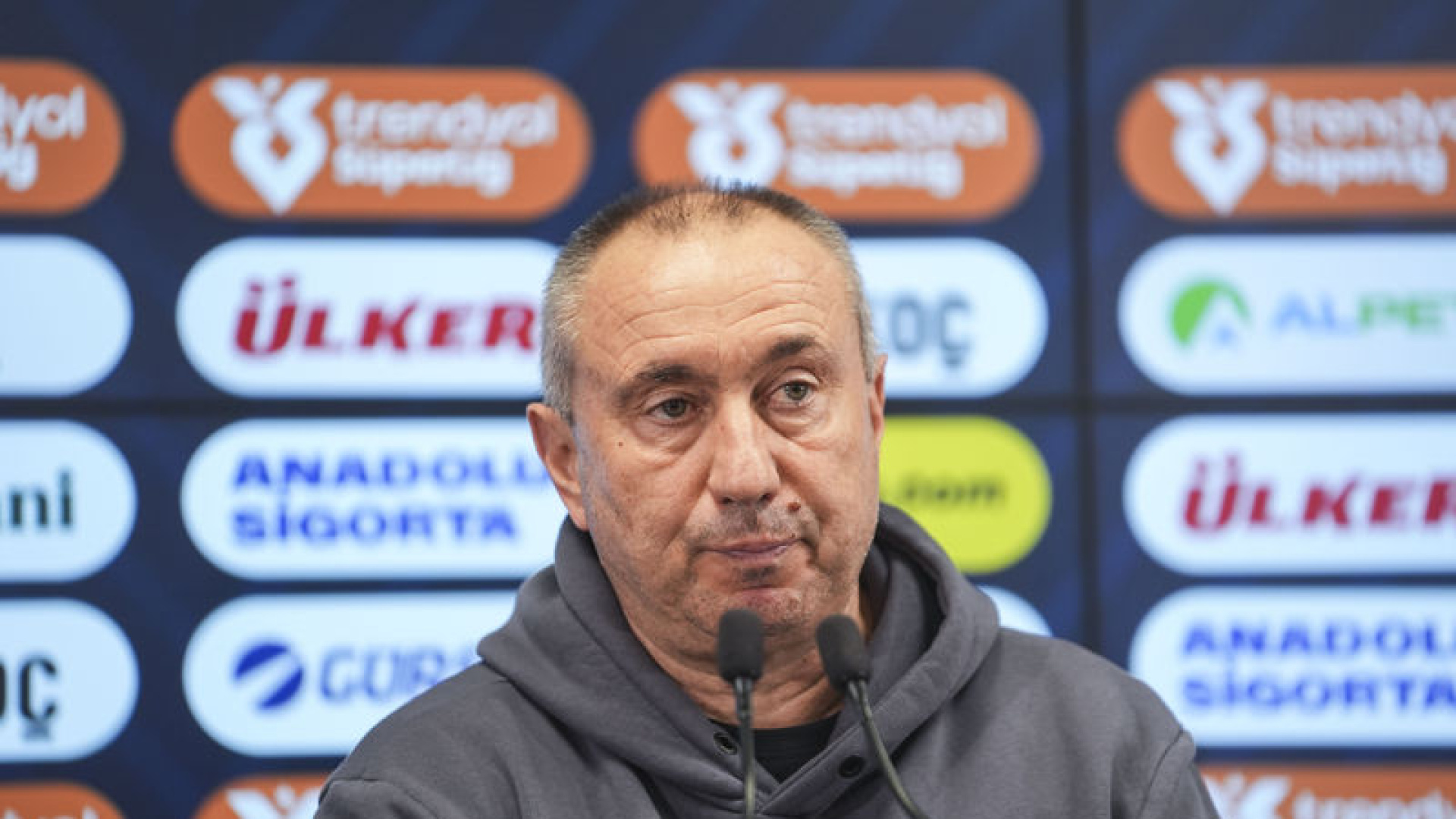 Göztepe Teknik Direktörü Stoilov: Süper Lig'de Her Puan Altın Değerinde
