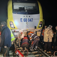 Balıkesir'de tren raydan çıktı