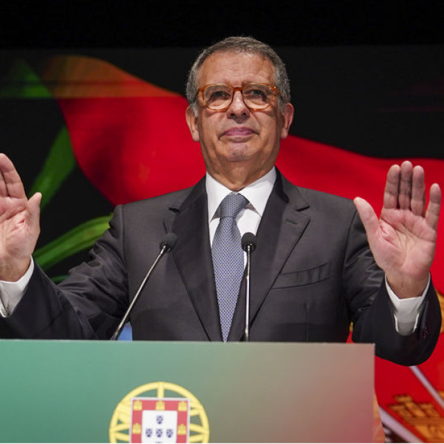 Portekiz'de cumhurbaşkanı seçimini Seguro kazandı