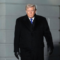 Trump'tan Super Bowl'un devre arası şovuna sert tepki