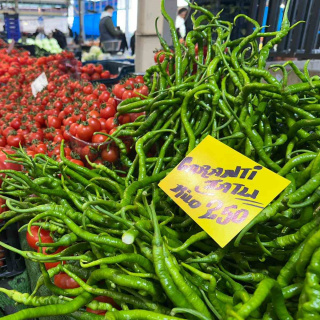 Seraları su bastı, tezgâhlarda fiyatlar arttı