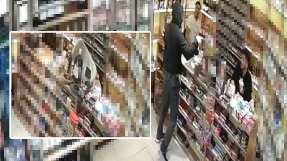 O an kameraya yansıdı! Silahlı saldırıya sandalyeli kalkan!