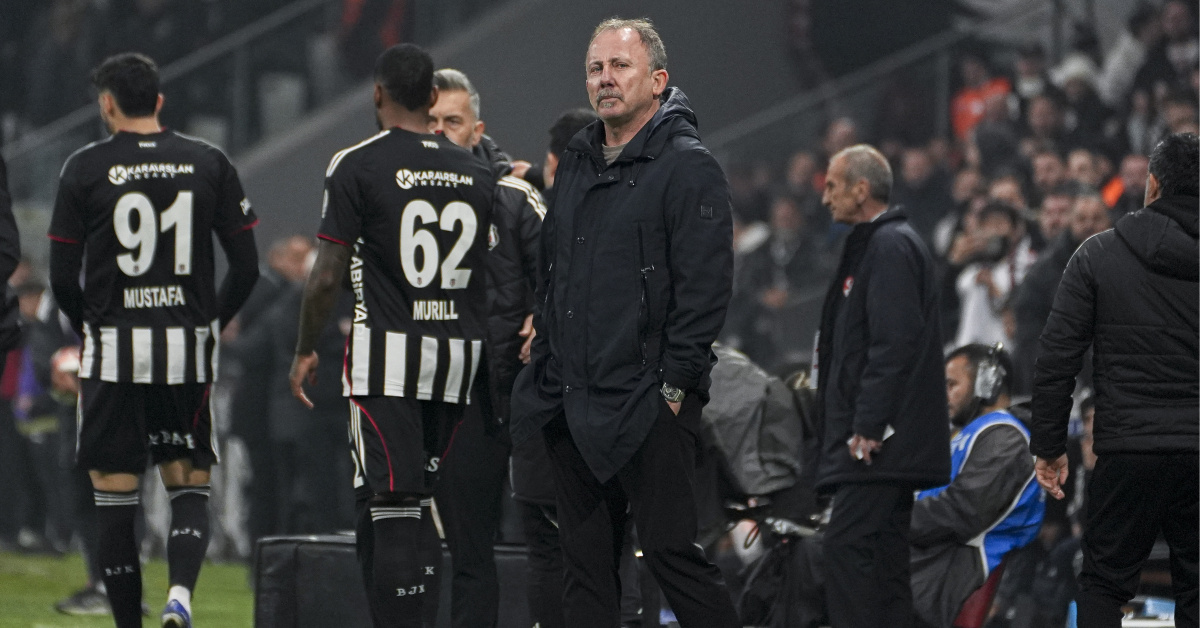 Beşiktaş'ın Alanyaspor Maçını Değerlendiren Spor Yazarları