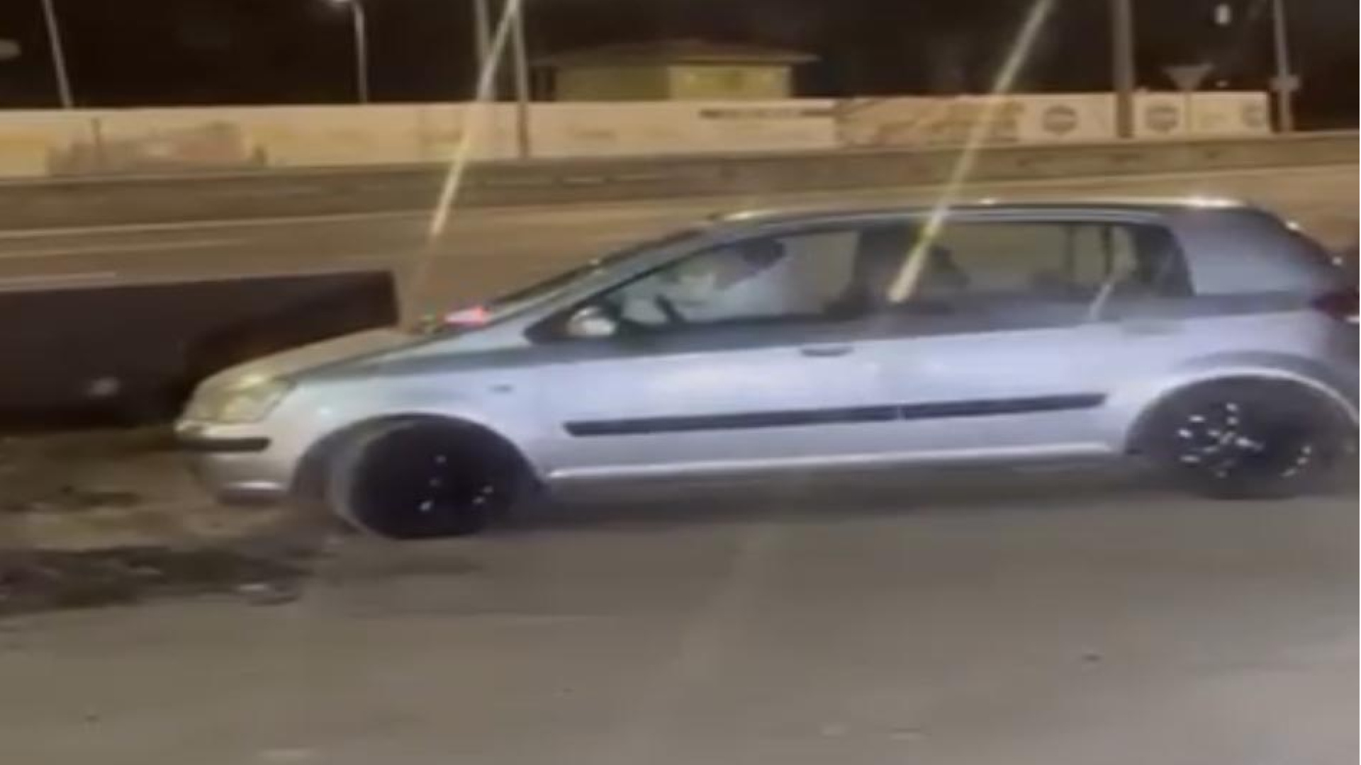 Çevre yolunda radar taklidi yaptılar! Akıllara durgunluk verdiler! | Son dakika haberleri