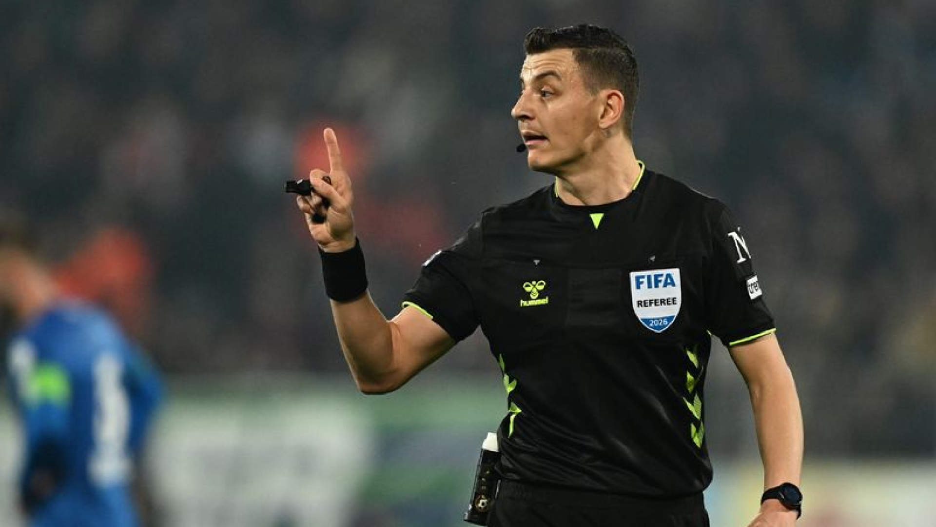Eski Hakemlerden Rizespor-Galatasaray Maçı Yorumları: Tartışmalı Pozisyonlar Masaya Yatırıldı
