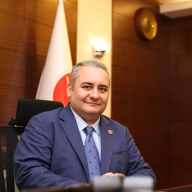 Mesut Özarslan'dan Özgür Özel'e suç duyurusu