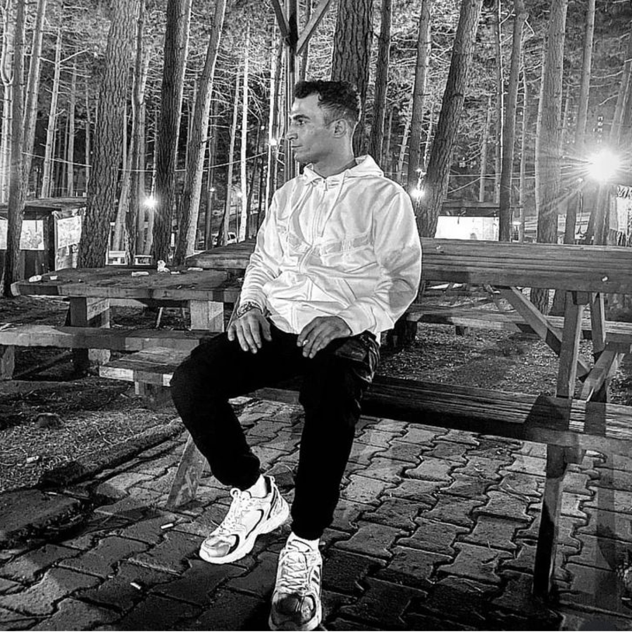 Asansör boşluğunda ceset bulundu