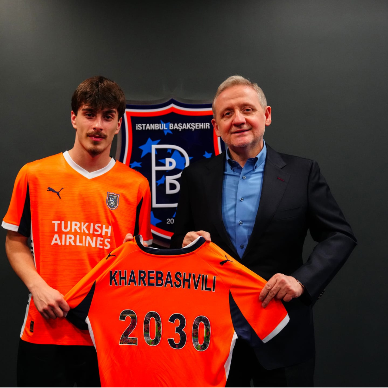 Başakşehir, Kharebashvili'yi açıkladı!