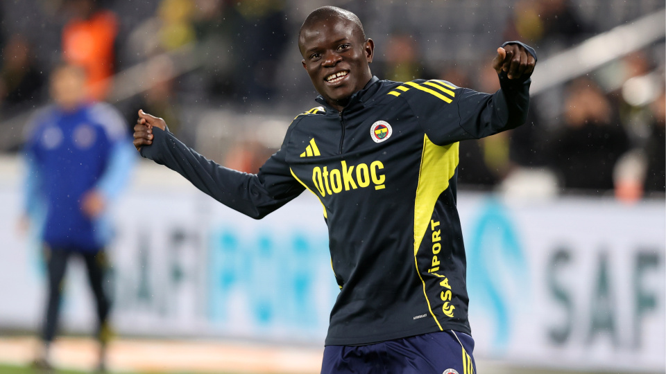 N'Golo Kante 'Çubuklu'yla buluştu!