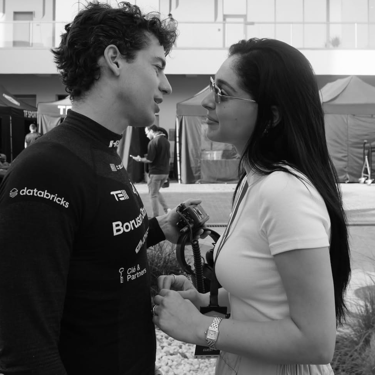 "Doğum günün kutlu olsun bal gözlüm"