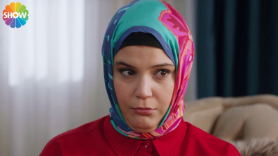 "Bana görücü ayarlamaya çalıştı"