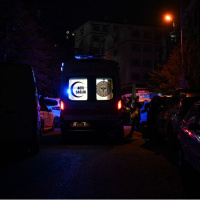 Annesini, kızını ve eşini öldürüp kendi canına kıydı