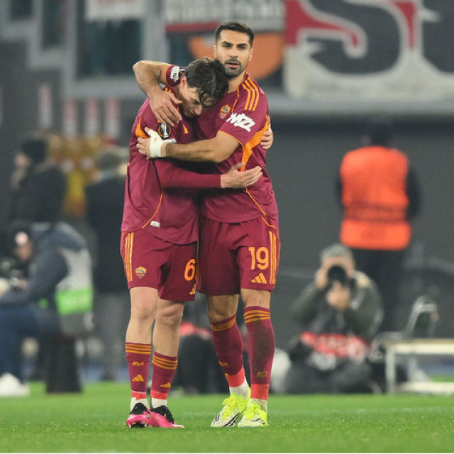 Zeki’li Roma, Semih’li Cagliari’yi devirdi!