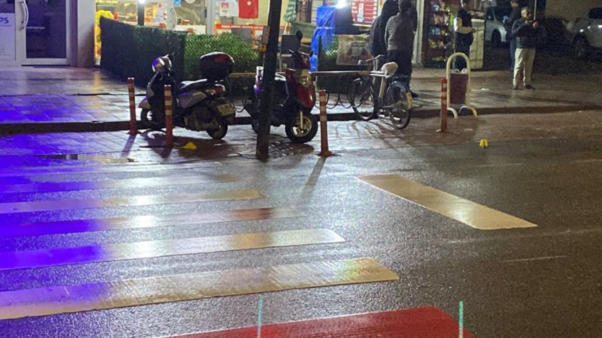 Bursa'da alkollüyken tartıştığı arkadaşını fırça sapıyla darbetti: 4 gözaltı