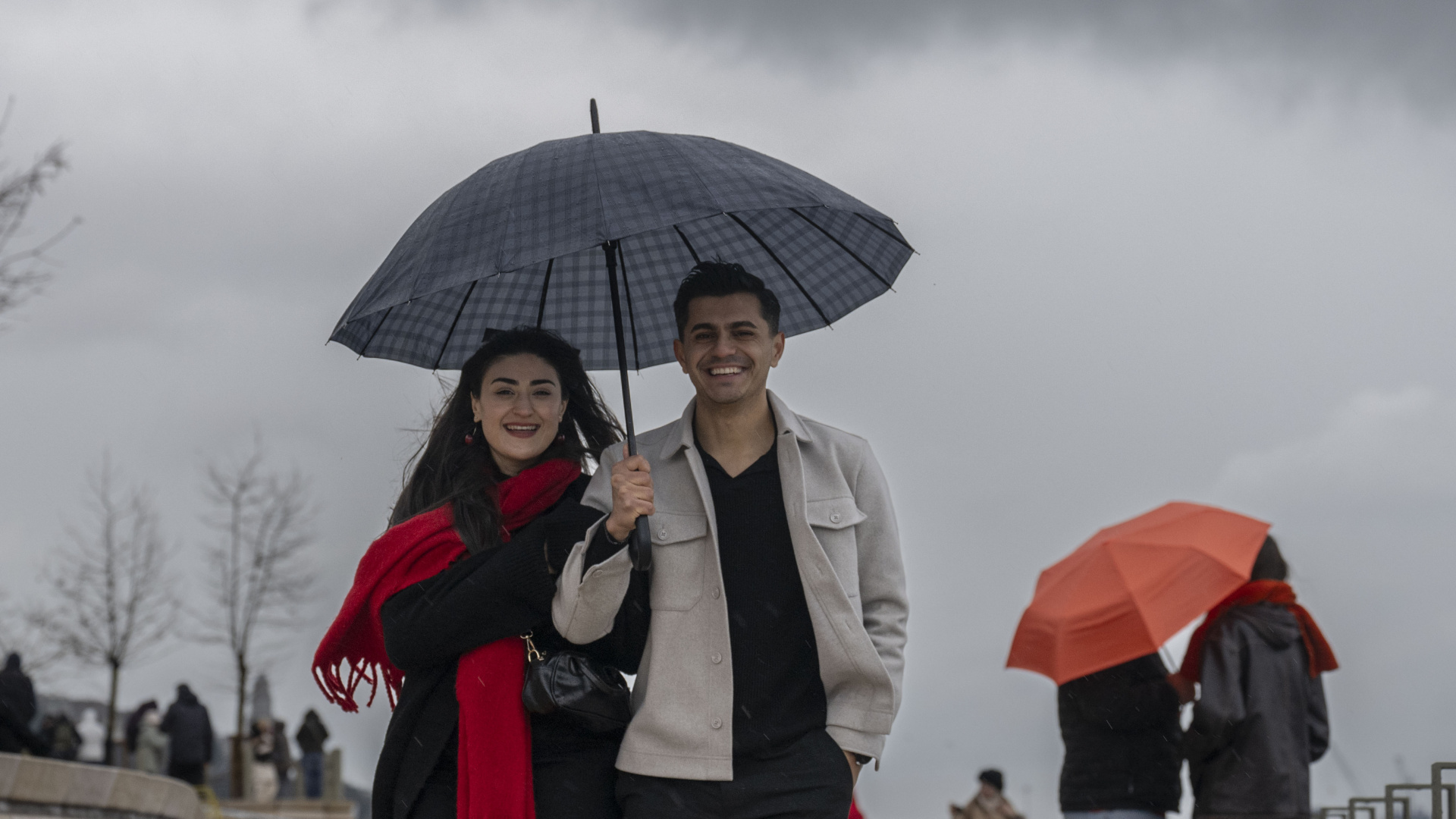 Meteoroloji'den Sağanak Yağmur ve Kar Yağışı Alarmı: Bu Bölgelere Dikkat