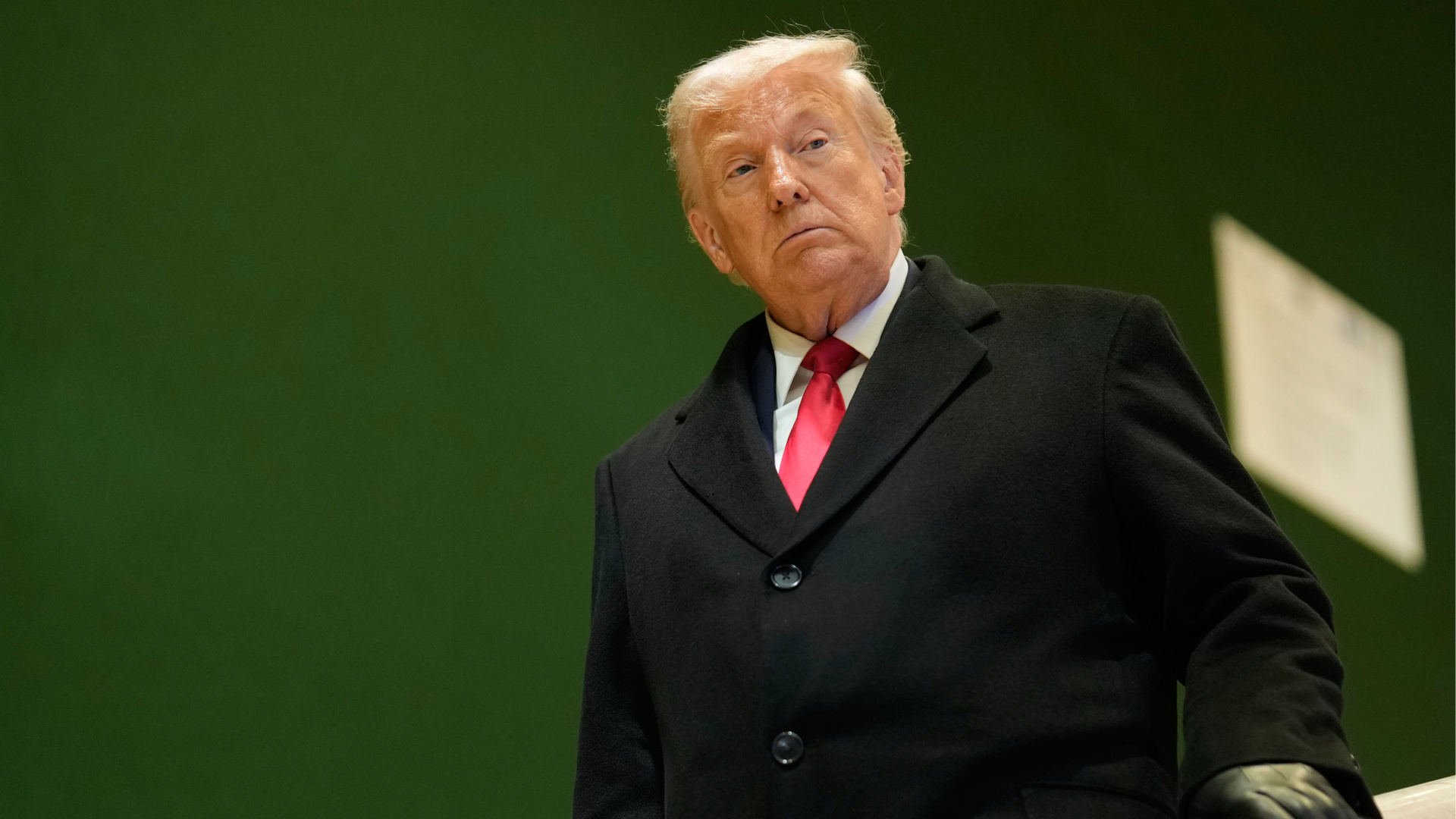 Trump'tan Fed Eleştirisi: Powell Seçimi Büyük Hata, Warsh Ekonomiyi Yüzde 15 Büyütebilir