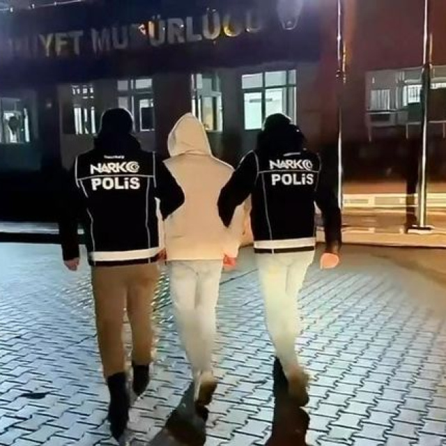 Sosyal medyada uyuşturucu operasyonu