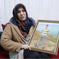 Restoranda başından vuruldu! Acılı anne: Yanındaki herkes şüpheli!