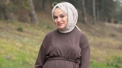 Doğum sırasında hayatını kaybetti