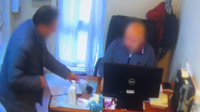 Hastanede rüşvet iddiası: 2 doktor gözaltında