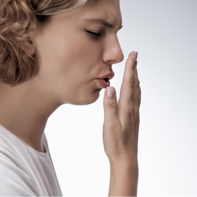 Sarımsak kokusundan eller nasıl arındırılır?