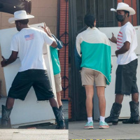 İkinci el buzdolabı aldı