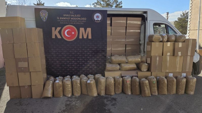 Sivas'ta 840 bin kaçak makaron ele geçirildi