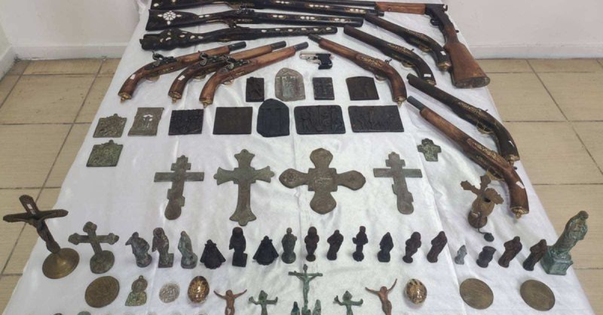 'Anadolu Mirası' operasyonu ile Kayseri'de tarihi eşyalar ele geçirildiği eylem