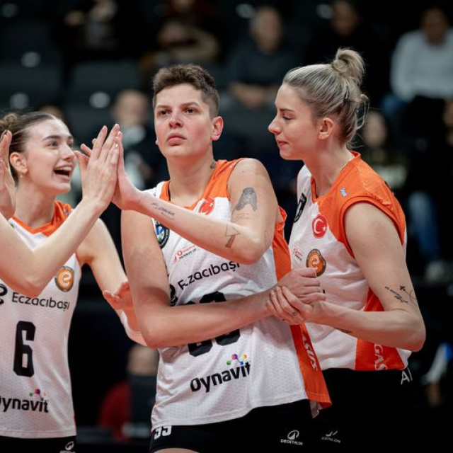 Eczacıbaşı, Türk Hava Yolları'na set vermedi!