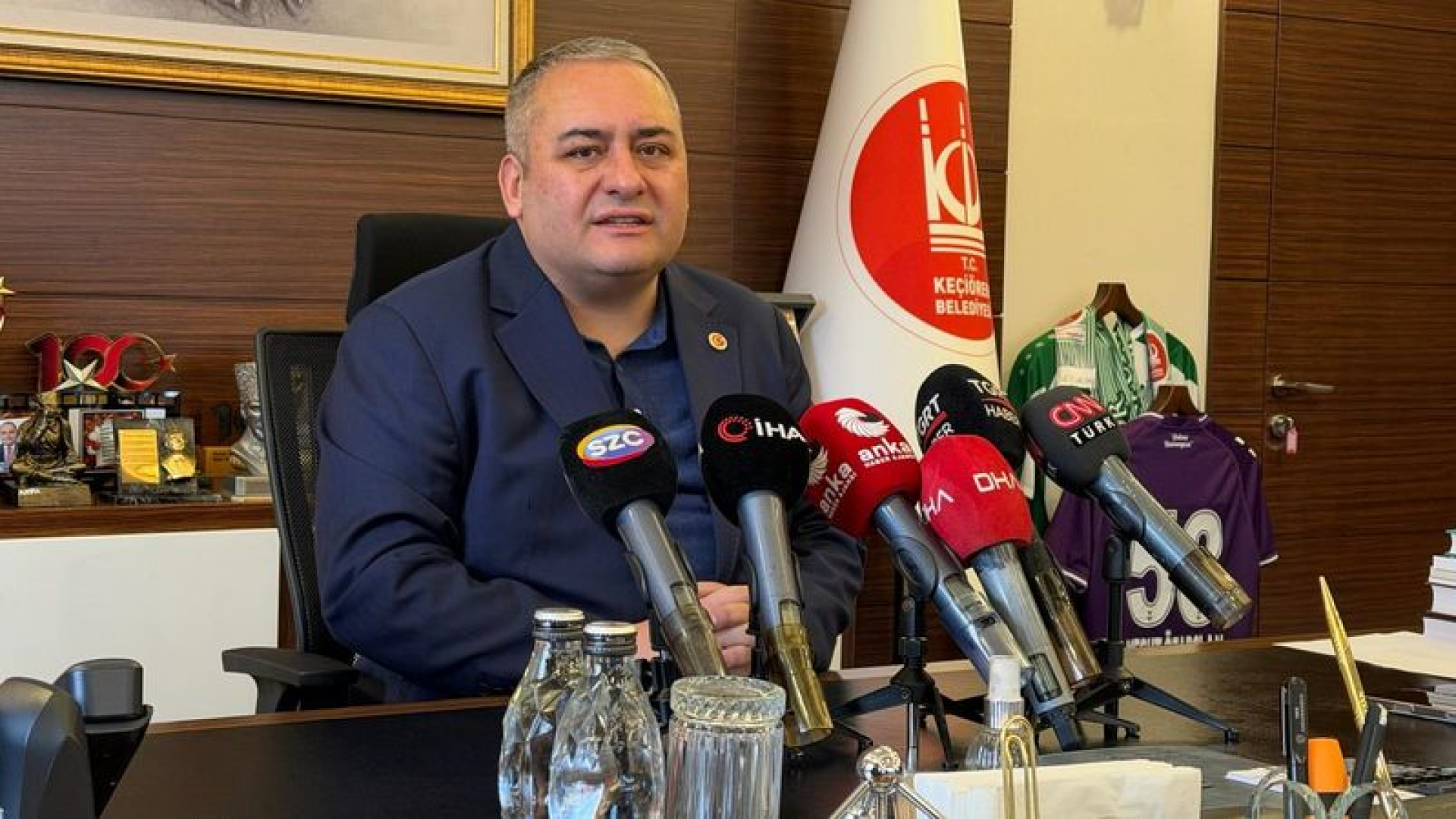 Keçiören Belediye Başkanı Mesut Özarslan, Özgür Özel'e Karşı Tekrar Suç Duyurusunda Bulunacağını Açıkladı