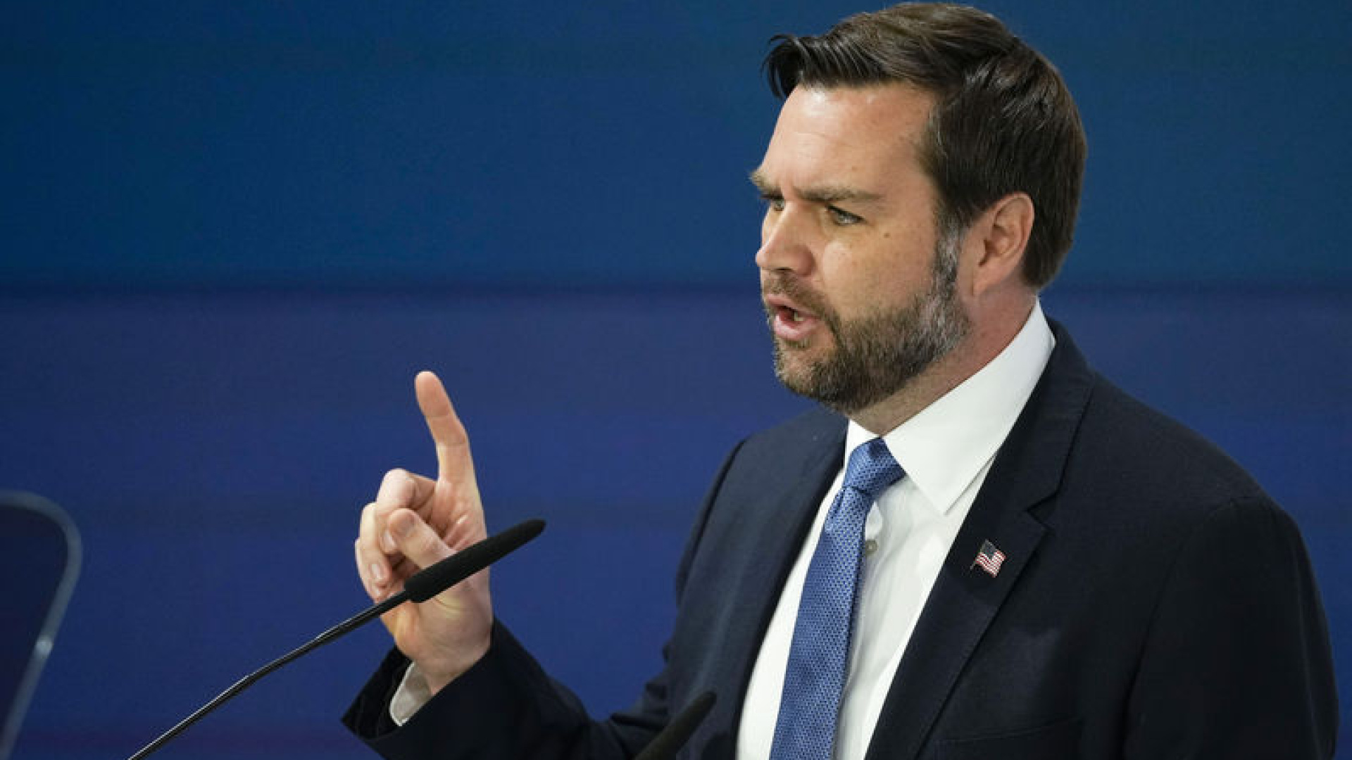 JD Vance'in Ermenistan Paylaşımını Silmesi ANCA'yı Kızdırdı