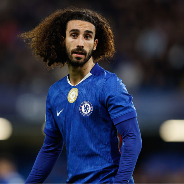 Chelsea evinde 2-0'ı koruyamadı!