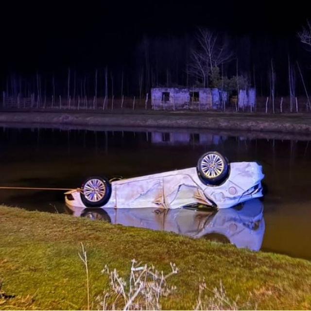 Araç takla atarak kanala düştü: 1 ölü