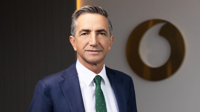 Vodafone'dan 36 milyar TL servis geliri