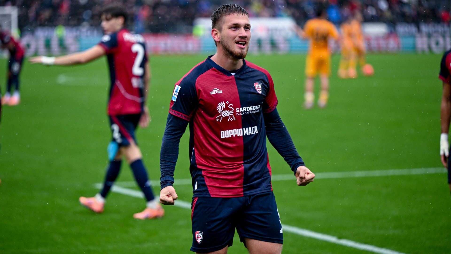 Beşiktaş, Semih Kılıçsoy'un Cagliari'ye Transferinde Kararlı: 12 Milyon Euro Opsiyon Pazarlıksız