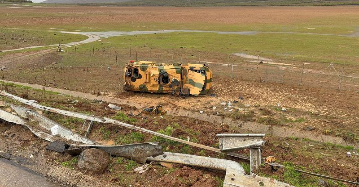'TAG Otoyolu'nda Askeri Araç Devrilme ve 10 Yara Olma'