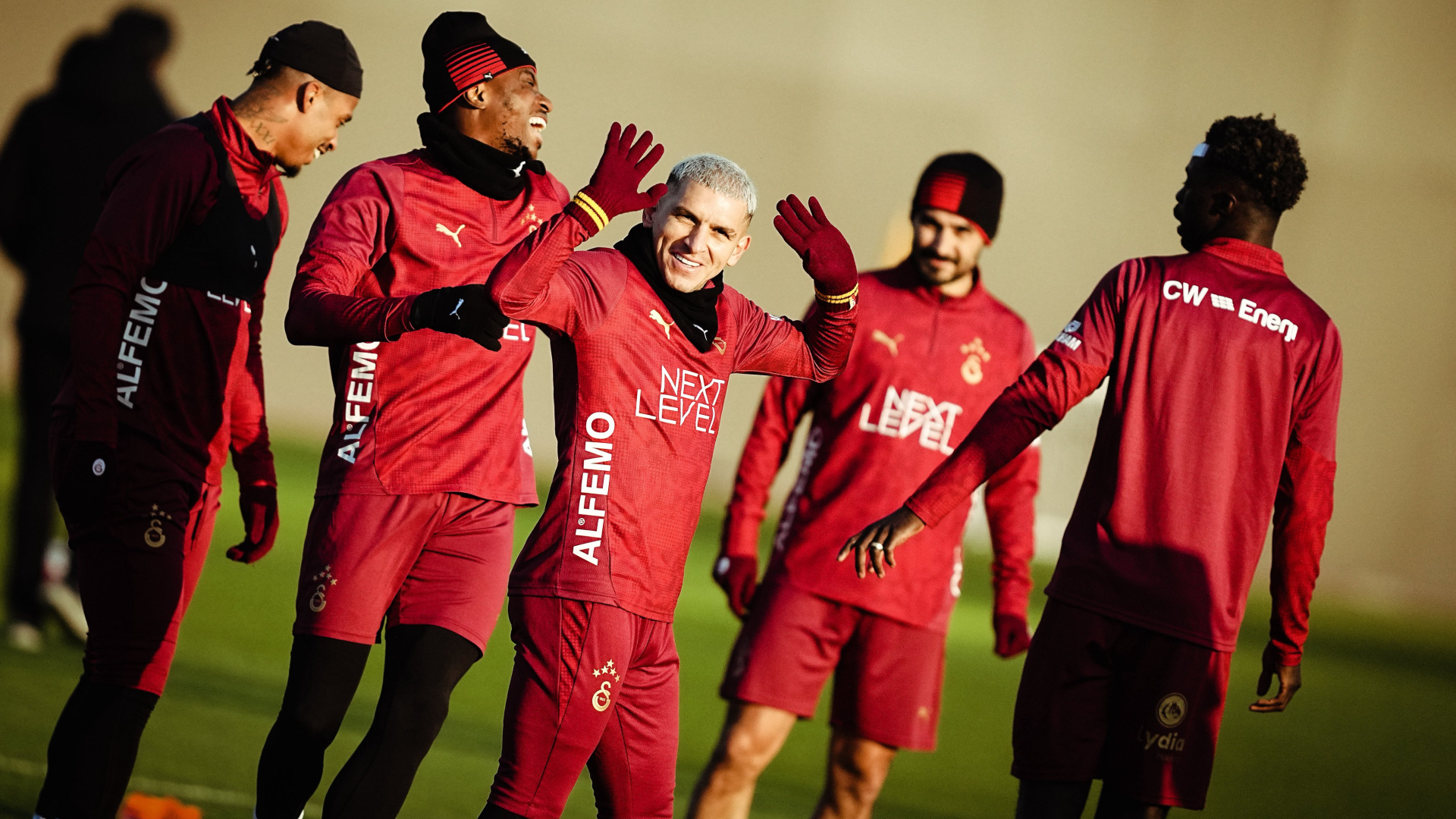 Galatasaray, Eyüpspor Maçı Hazırlıklarına Kemerburgaz'da Başladı
