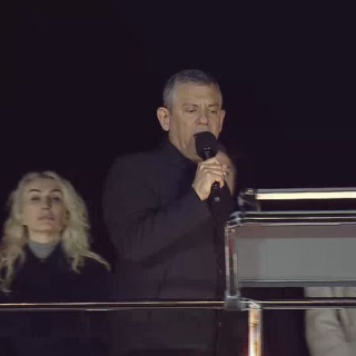 Özgür Özel Adalar'da konuştu