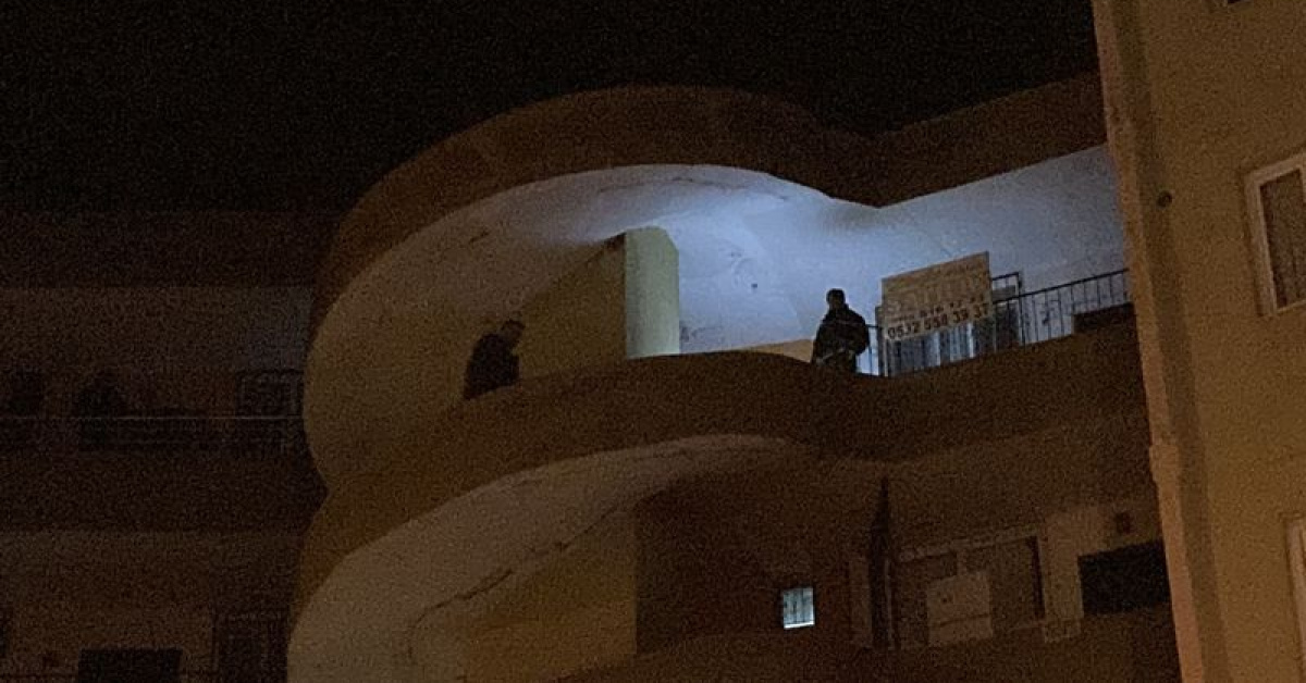 de Kavga İhbarı Sonrası Ceset Bulundu