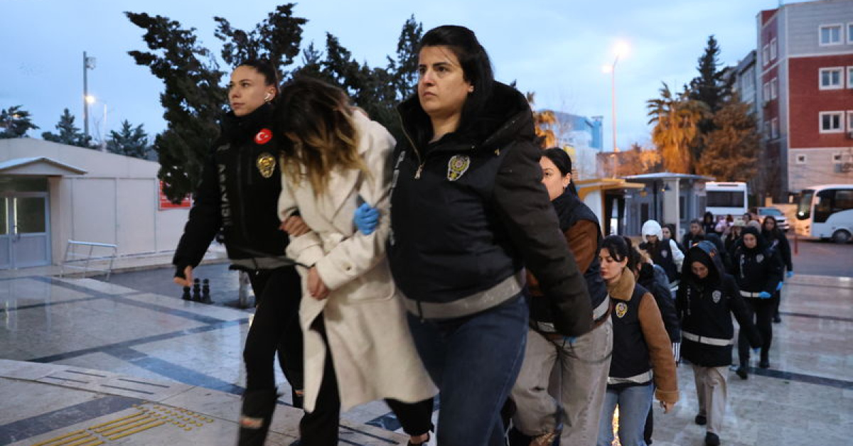 Şanlıurfa'da Fuhush Operasyonunda 27 Zanli Tutuklandı - Bugün TR