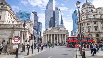 İngiltere ekonomisi 2025'in son çeyreğinde büyüdü