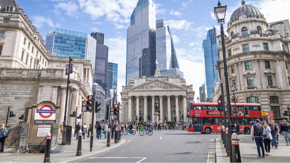 İngiltere ekonomisi 2025'in son çeyreğinde büyüdü