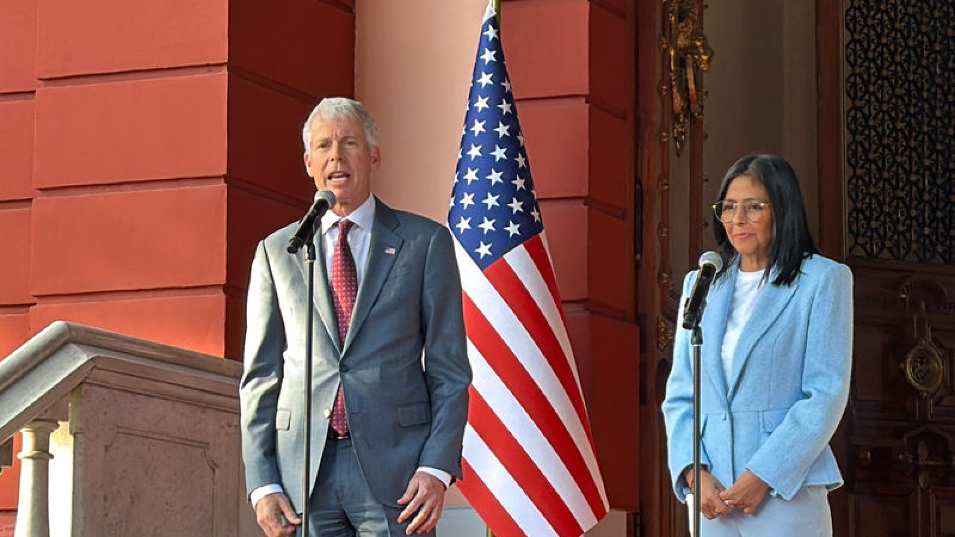 Venezuela Devlet Başkanı Rodriguez'e ABD'den davet | Dış Haberler