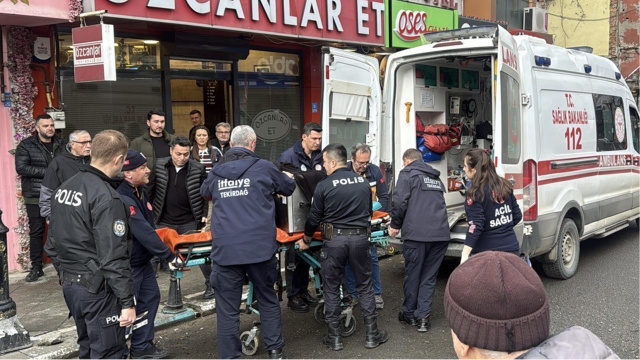 Elini kaptırdığı kıyma makinesiyle hastaneye kaldırıldı!