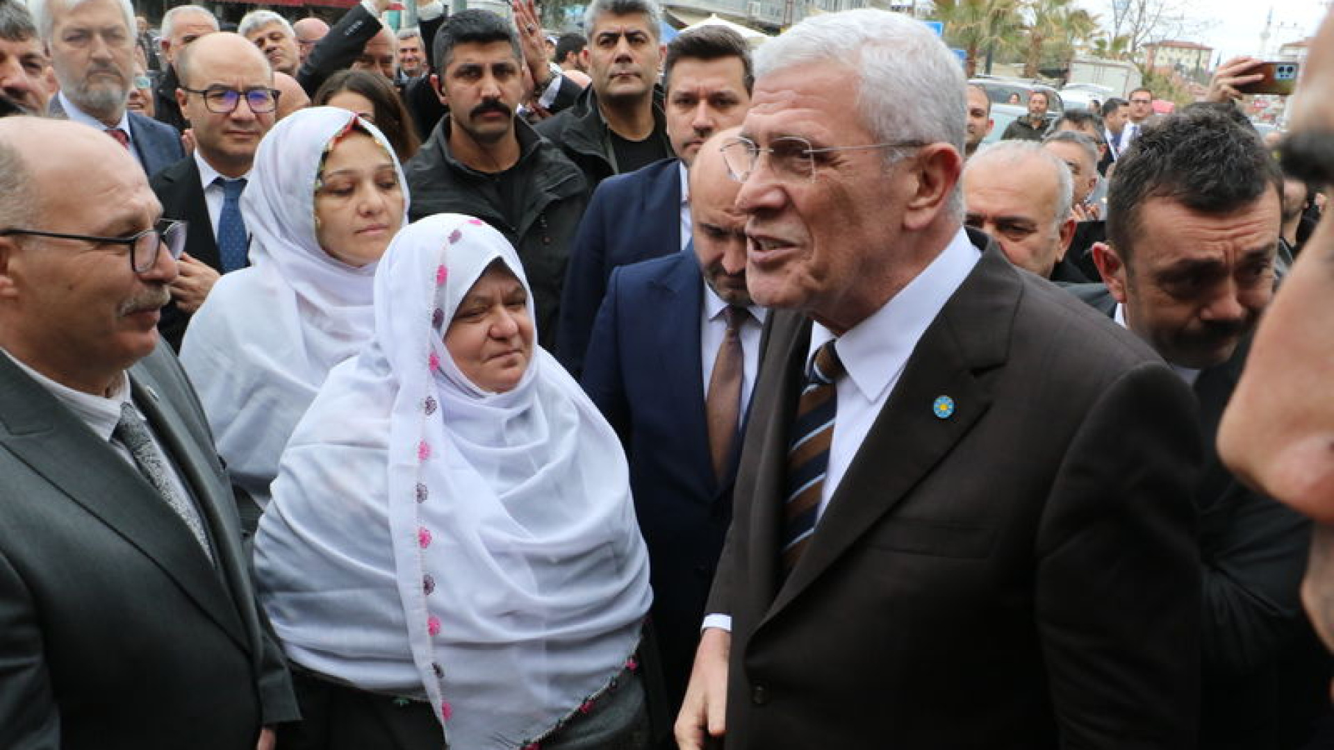 Dervişoğlu'ndan Akgün'e ziyaret | Son dakika haberleri