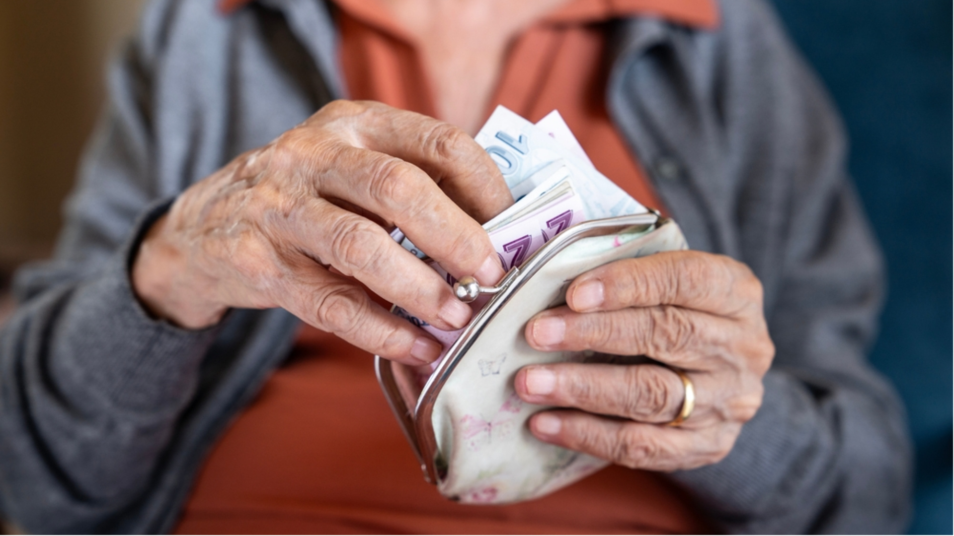 2026 Emekli Bayram İkramiyesi Ne Kadar Olacak? 5 Bin TL İhtimali Güçleniyor