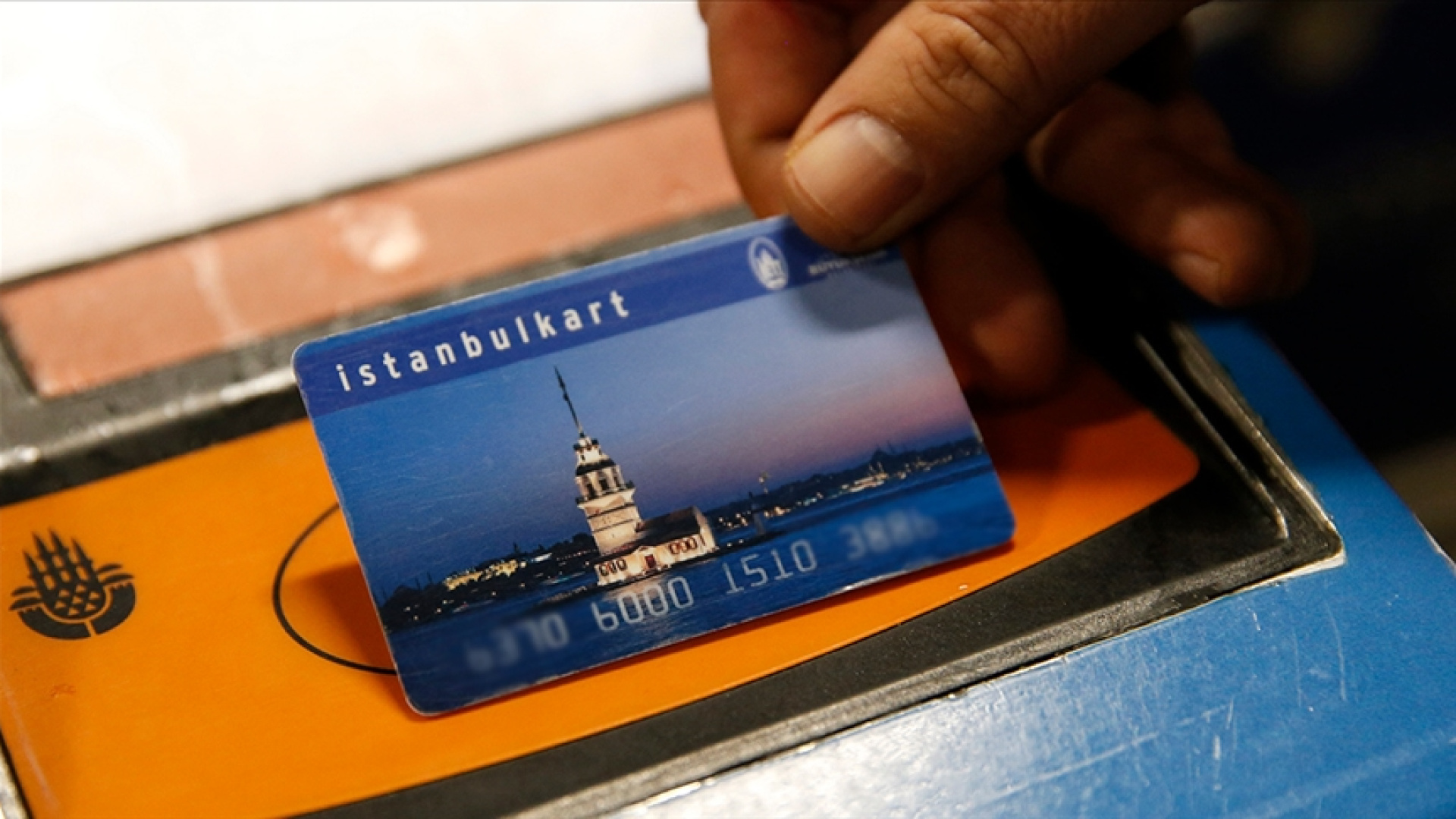 İstanbul'da Toplu Taşımaya Yüzde 20 Zam: Mavi Kart Aylık Abonman 3.298 TL Oldu