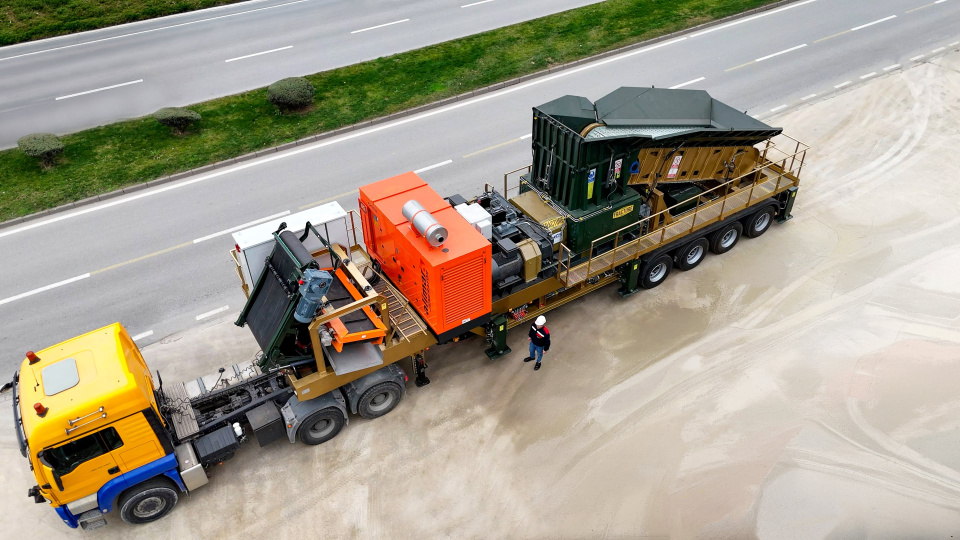 Burçelik'ten 'mobil kırıcı'