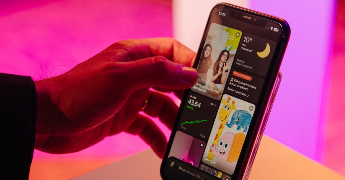 App Store’da ilk sıraya yükseldi!